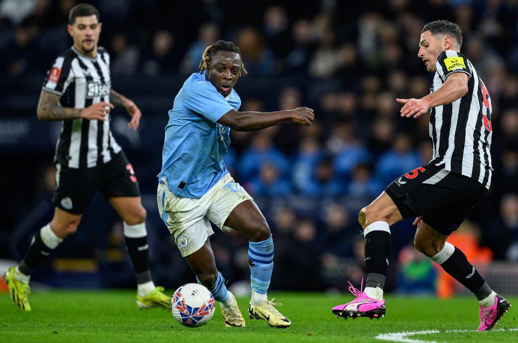 关于曼城清晨回应争议，志在足总杯名次提升，信心回归，赛程密集仍需轮换的信息-九游彩票